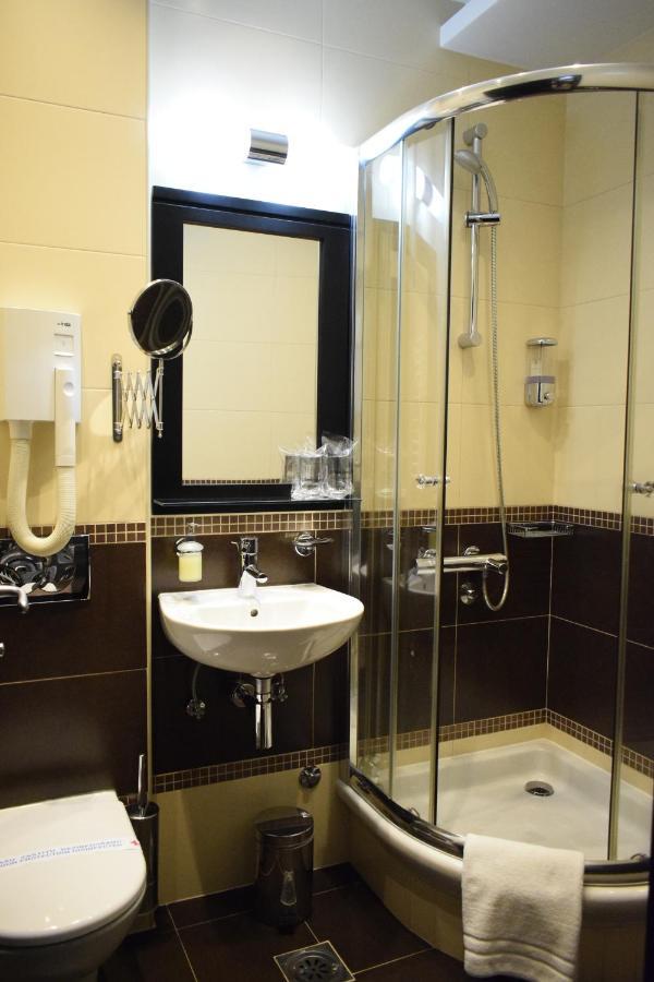 Hotel Sun Loznica Zewnętrze zdjęcie
