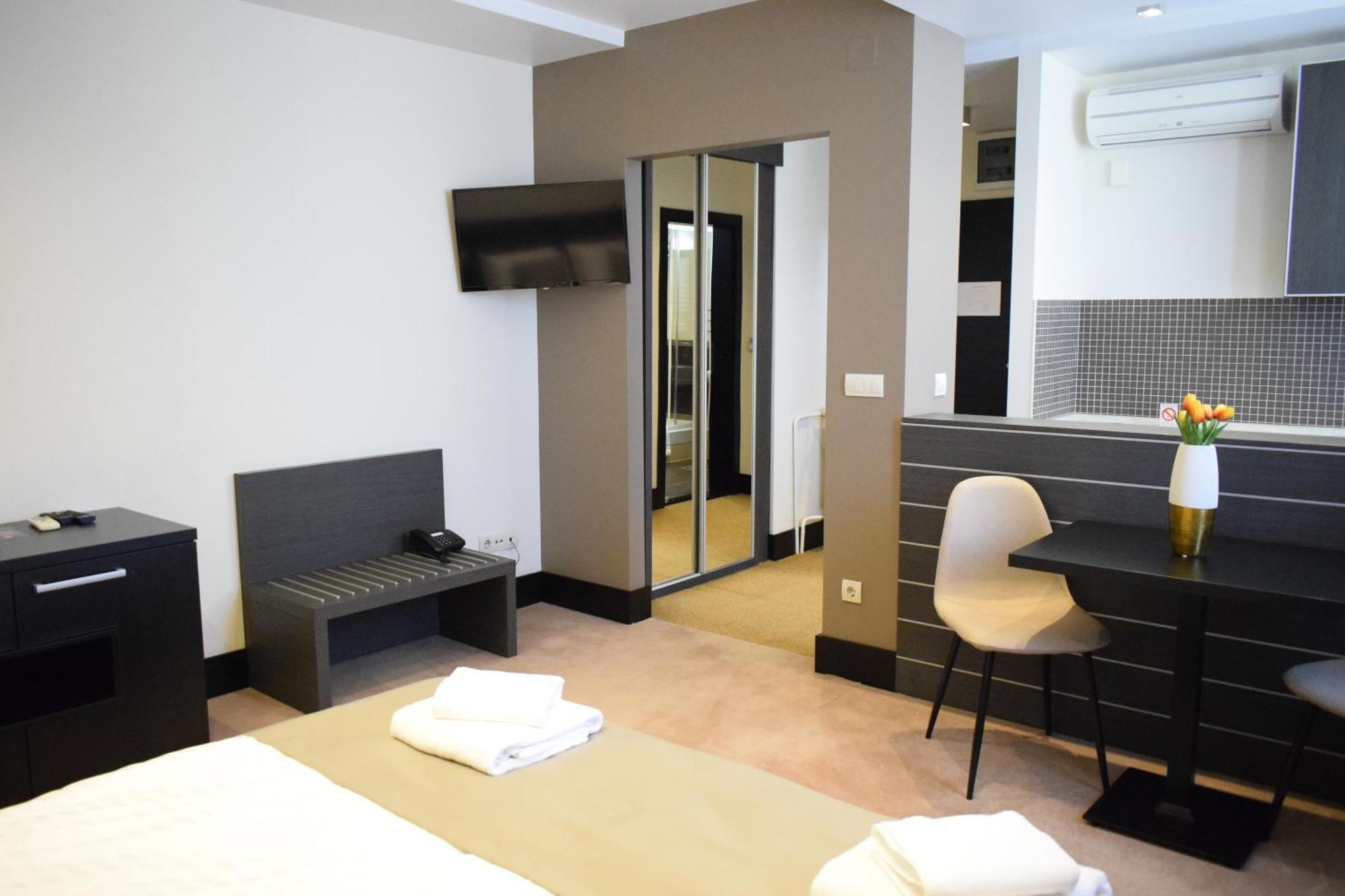 Hotel Sun Loznica Zewnętrze zdjęcie