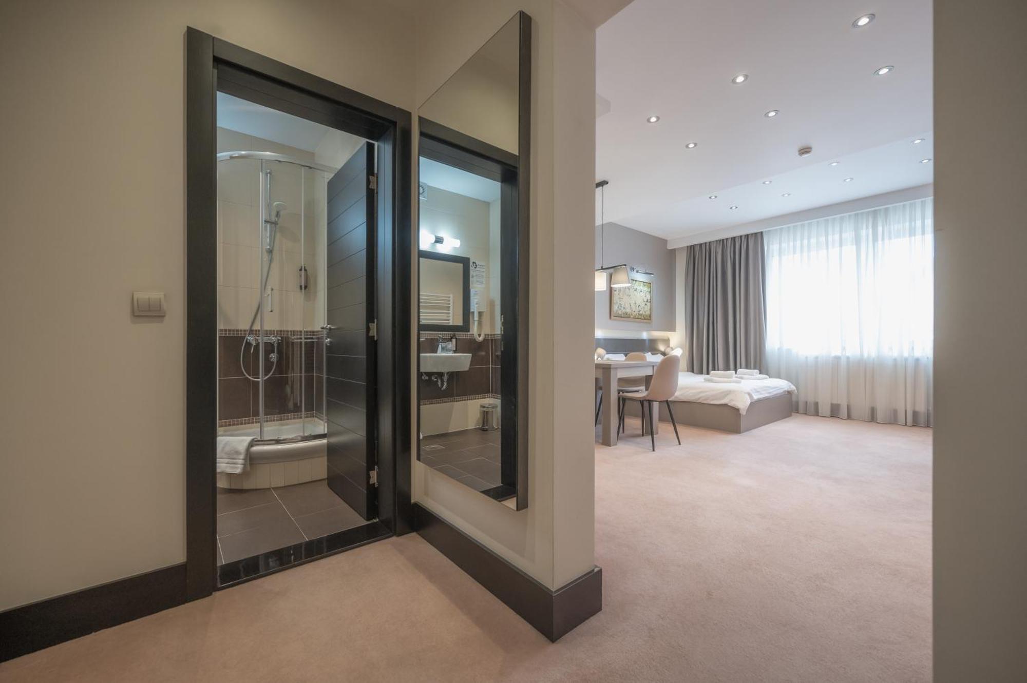 Hotel Sun Loznica Zewnętrze zdjęcie