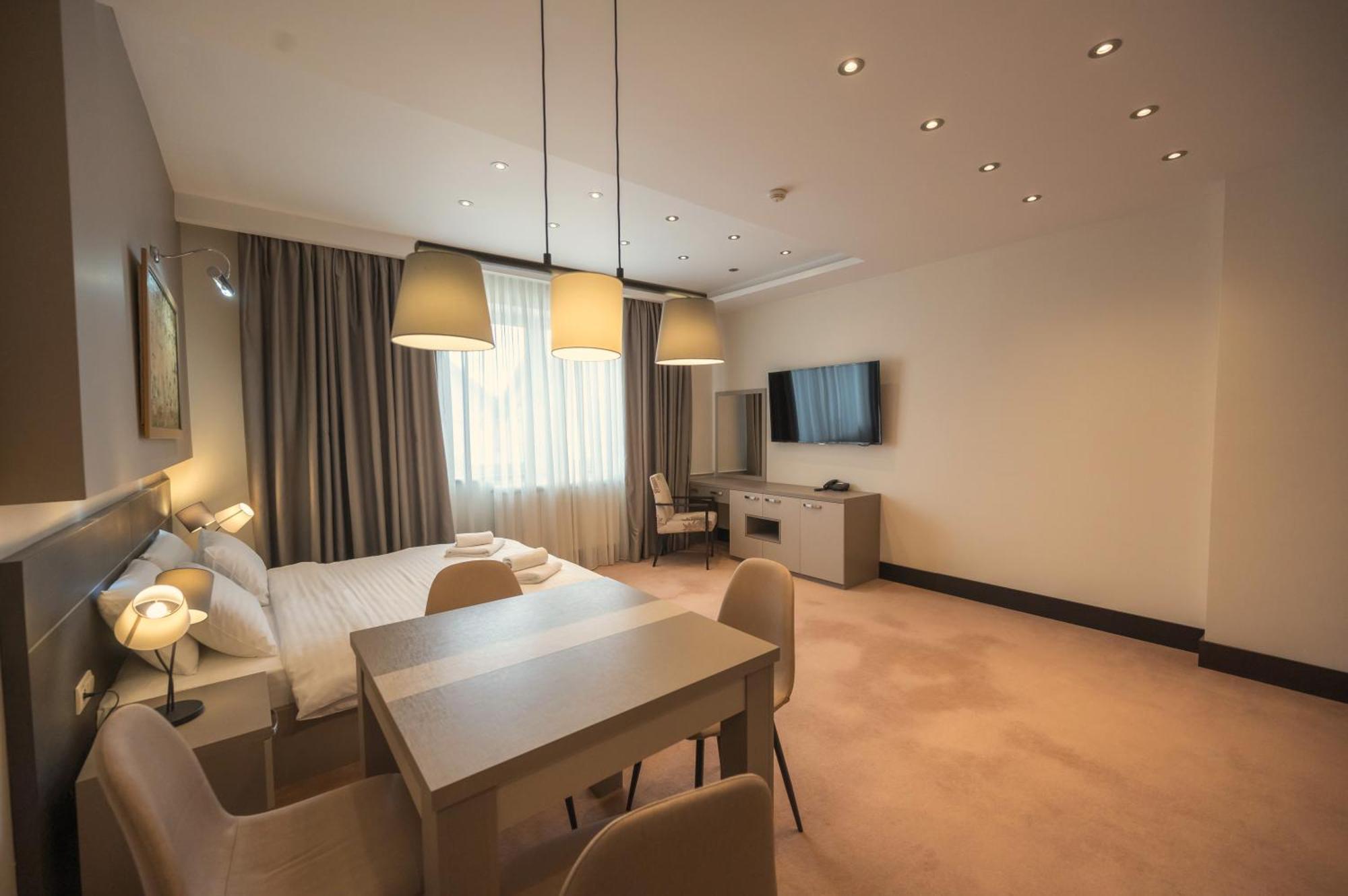 Hotel Sun Loznica Zewnętrze zdjęcie