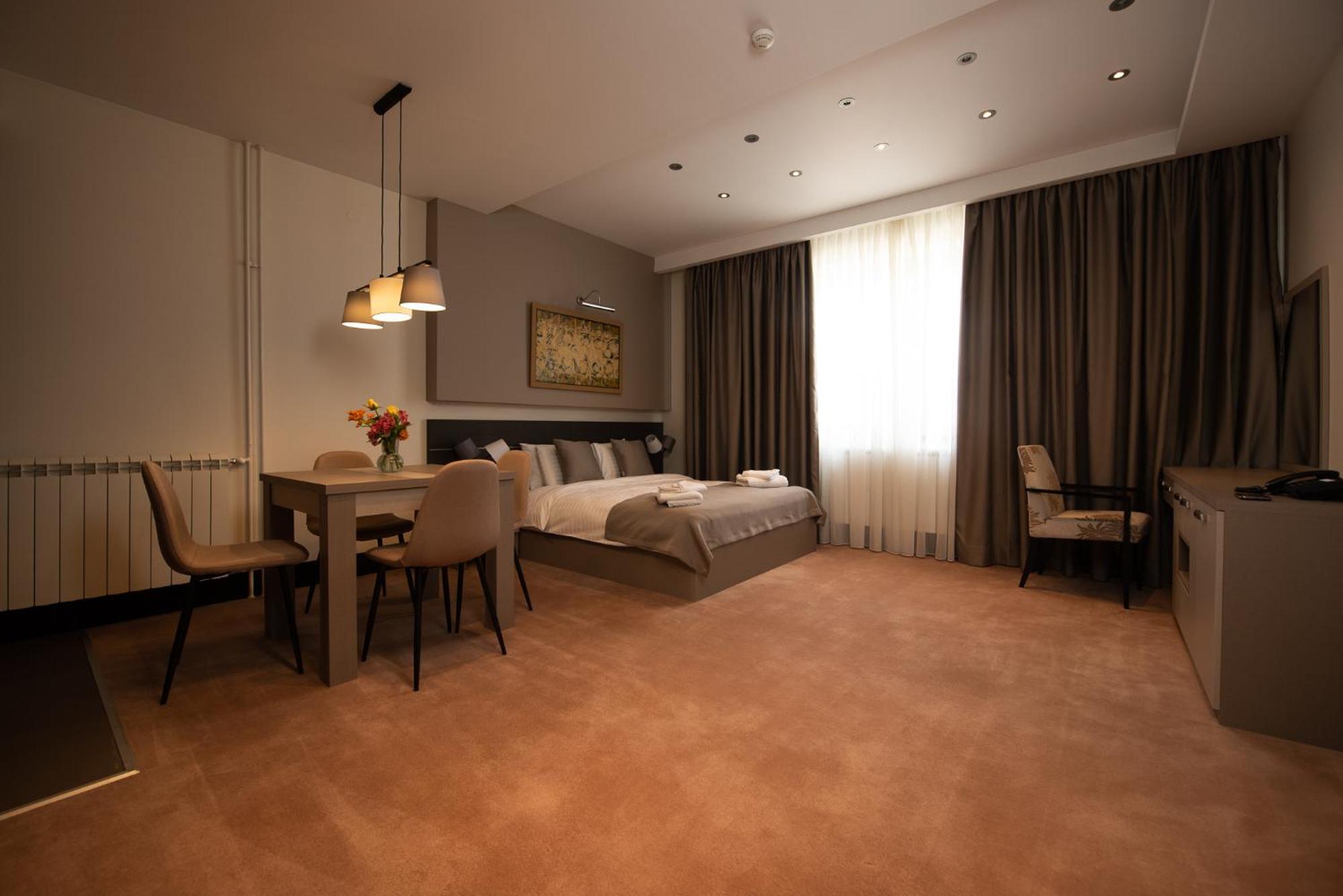 Hotel Sun Loznica Zewnętrze zdjęcie